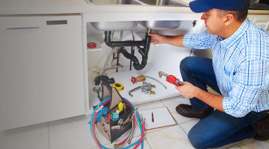 Local sewer line repair in Garrochales, PR